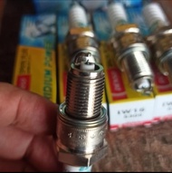 busi iridium Denso IW16/W16EXU kepala besar Mitsubishi LP 120 old L300