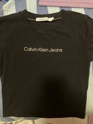 calvin klein 緊身T恤