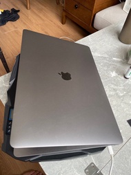 MacBook Pro 2019 i9 16G 1TB