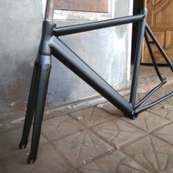 PREMIUM frame fork fixie soloist