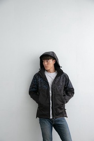 Supernova 超新星防水透氣機能外套-太空黑