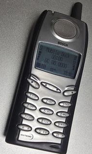 二手 1999年Used Bosch 909 Dual S
GSM 2G 手機 古董電話 不包括電池 Not Battery