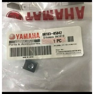 YAMAHA AUTOMATIC MOTORCYCLE BODY SPRING CLIP NUT CLIP PLATE BOLT 90183-05807 PRICE FOR 1Pcs ORIGINAL