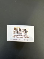 Charlotte Tilbury Airbrush Brightening 蜜粉