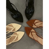 Fabrique.co-New Croc Sandal