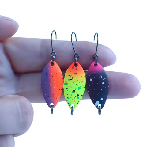 5Pcs/set Spoonbait 0.8g 1.8g 2.5g Copper Spoon Colorful Painting Mustard Hook UV Luminous for Trout 