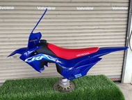 ชุดสีcrf110 น้ำเงินล้วนพร้อมถังเบาะ และสติ๊กเกอร์
