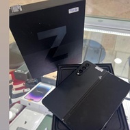 Samsung z fold 3 512 black bekas sein
