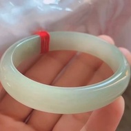 冰種 天然翡翠 緬甸 A玉 玉鐲 • 冰種芙蓉翡翠貴妃鐲