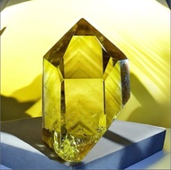 彩虹光 黃水晶柱 千層幻影金字紋 黃水晶柱 水晶柱