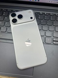 港行iPhone 17 pro max 256G好新淨！Apple保養至11/2026