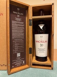 Macallan 30 Years Old Sherry Seasoned Oak Casks, Natural Colour
