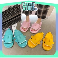 TRENDYSTUFF Shark Sandals Unisex Shark Sandals Couple Character Rubber Sandals Size 36-44 Men R793