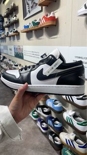 Jordan 1 低筒款黑白