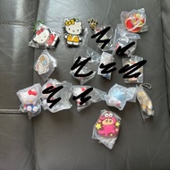 Hello Kitty 扭蛋 蠟筆小新 狐狸