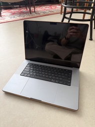 Apple MacBook Pro 16 吋 (2023)