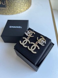 Chanel earrings -  經典CC logo 耳環