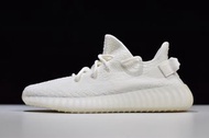 Adidas Yeezy Boost 350 V2 白色運動鞋