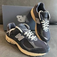 New Balance NB 2002R