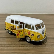 Kinsmart Volkswagen Classical Bus 1962 Metal Car Model