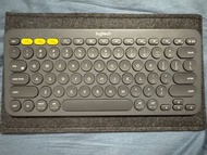 Logitech K380 藍牙鍵盤
