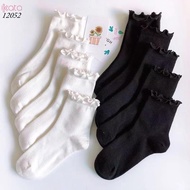 Black and white mid-cut socks, JK women's 4-season socks 12052
