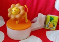Mister Donut 奶油獅 冬甩 日本限定 獅子 公仔 膠紙座 tape dispenser