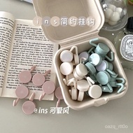 /Produced In Taiwan/Non-Marking Sticky Hook Strong Wall Bathroom Creative Perforation-Free Sticker C