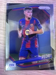 2021-22 Panini Prizm Pedri FC Barcelona 足球卡