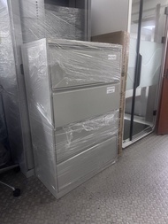 二手四層鐵製文件櫃file cabinet
