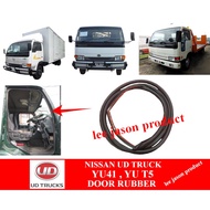 NISSAN UD TRUCK YU T5 , YU41 DOOR RUBBER AT ( CABIN )