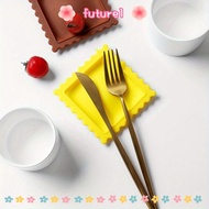 FUTURE1 Spoon Rest, Ravioli-Shaped Silicone Kitchen Counter Mat, Cute Heat-Resistant Biscuit-Shaped 