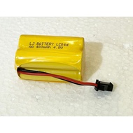 Ni-Cd 4.8V 400mah battery AA black connector (2 x 2 layout) and 4.8V USB Charger