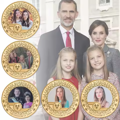 The Kingdom of Spain Gold Plated Commemorative Coin Imperial Family Royal Challenge Coin Keychain So