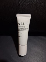 Kanebo ALLIE 持采濾鏡調色UV防曬乳 Chrono Beauty Color Tuning UV Gel 
裸膚色 Sheer Beige 8g
有效期2027年
13元