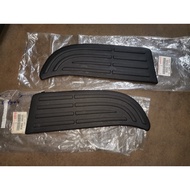 ***TOYOTA HILUX LN166 REAR BUMPER TOP COVER # RH-52163-35030 LH-52164-35030