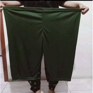 Premium quality women's shorts 7/ 8 below the knee