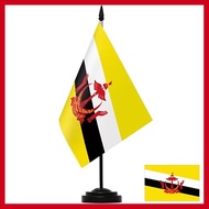 Flag of Brunei Deluxe Desk Flag Set Negara Brunei Darussalam Desktop Flag with Solid Pole