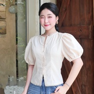 [VOUCHER 60K] Áo decoup tay phồng cổ tròn viền ren nữ MARC FASHION CBNH102624