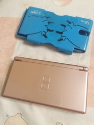 NDS Lite +R4卡共16 games 遊戲 包括 瑪莉歐 孖寶兄弟 /變形金剛/ Marlo & sonic /jewel master /star wars the force /one p