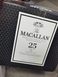 高價收購麥卡倫Macallan 威士忌whisky-回收麥卡倫25年圓瓶 舊版、麥卡倫15年三桶、麥卡倫15年雙桶、麥卡倫25年雪莉桶等whisky