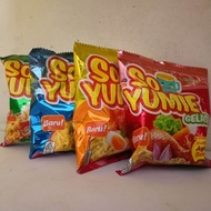 mie instan So yumie gelas dengan Rasa Ayam bawang, Kari ayam, Baso sapi,dan  Soto Ayam