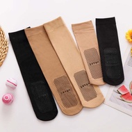 QSTAR Confort MUSLIMAH  ANTI SLIP MUSLIMAH AURAT NYLON WOMEN SOCK STOKIN MUSLIMAH TEBAL