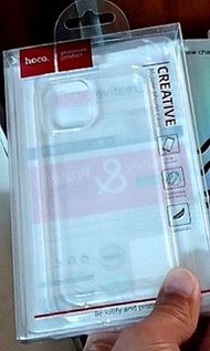 iphone 12/PRO 包謢套 (保護貼已售)