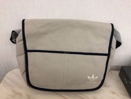 （保證正貨）Adidas 袋，可以用作書包