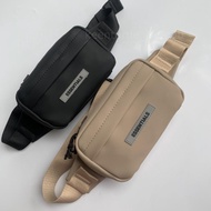 FEAR OF GOD ESSENTIALS 迷你腰包 胸包二用包