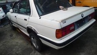 BMW E30 原廠 後保桿