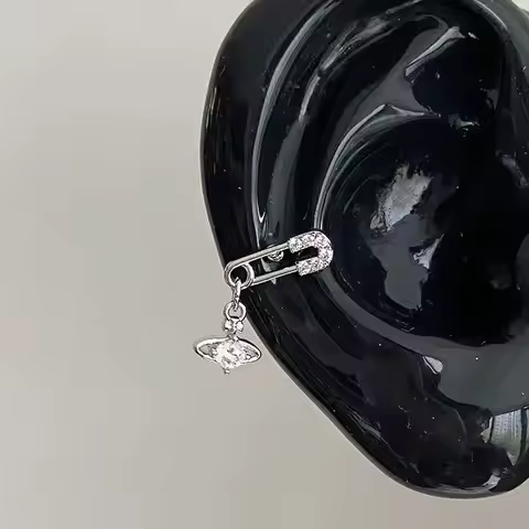 1PCS Silver Color Pin Small Saturn 316L Stainless Steel Ear Bone Nail Y2K Fashion Hottie Earrings fo