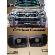 *ORIGINAL TOYOTA GUN126 HILUX ROGUE 2020 FRONT FOG LAMP COVER/ SPORT LIGHT COVER/ BUMPER LAMPU PENUT