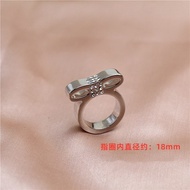 Bow-shaped silver ring size L